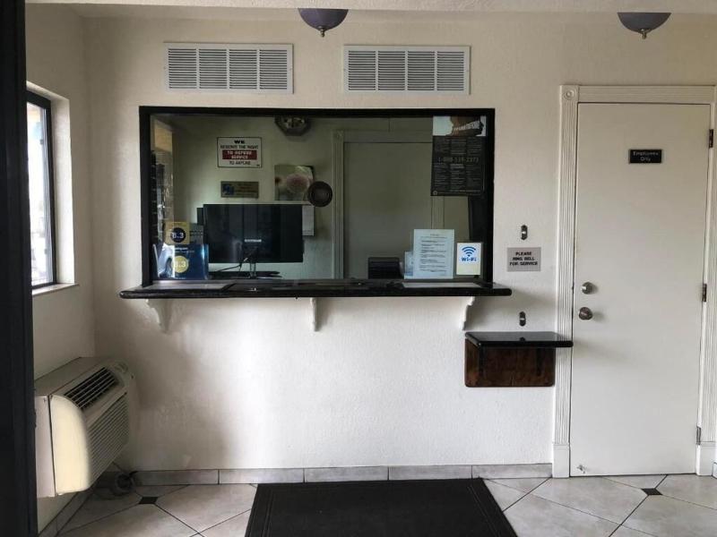 Sierra Inn image