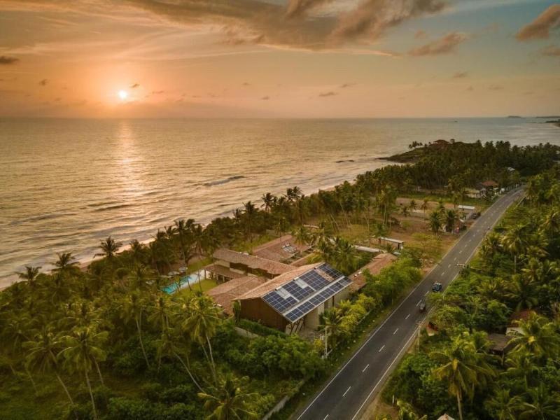 Villa Thamburu image