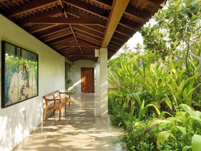 Villa Thamburu image