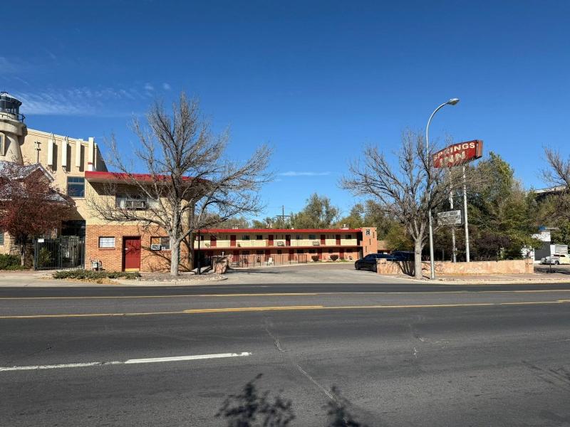 Springs Inn
