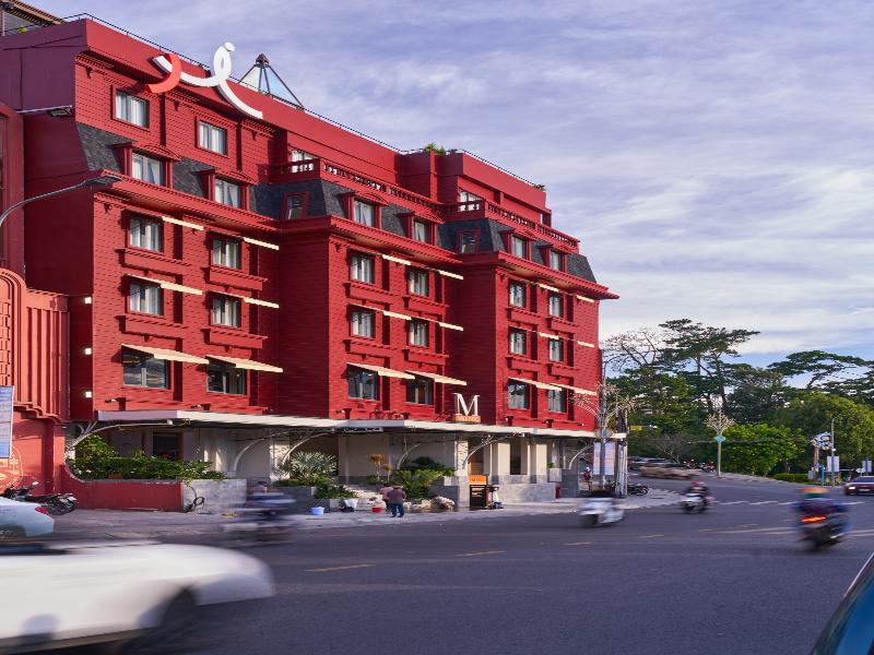 M Village Premier Hotel Xuân Hương Lakeside