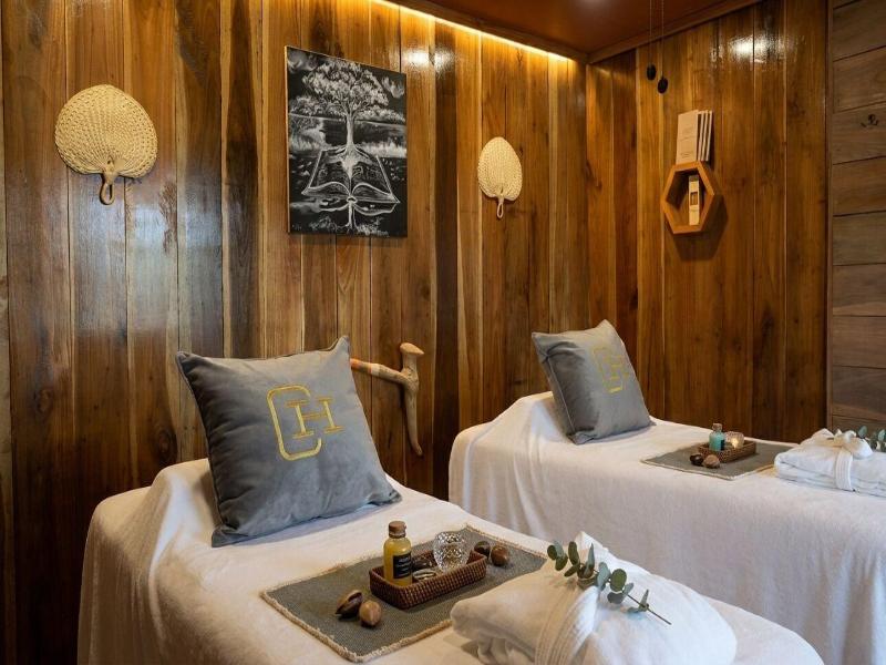 Central Hotel Bocas Del Toro image