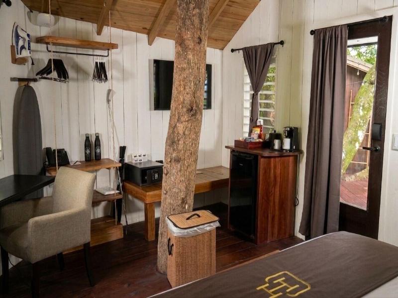 Central Hotel Bocas Del Toro image