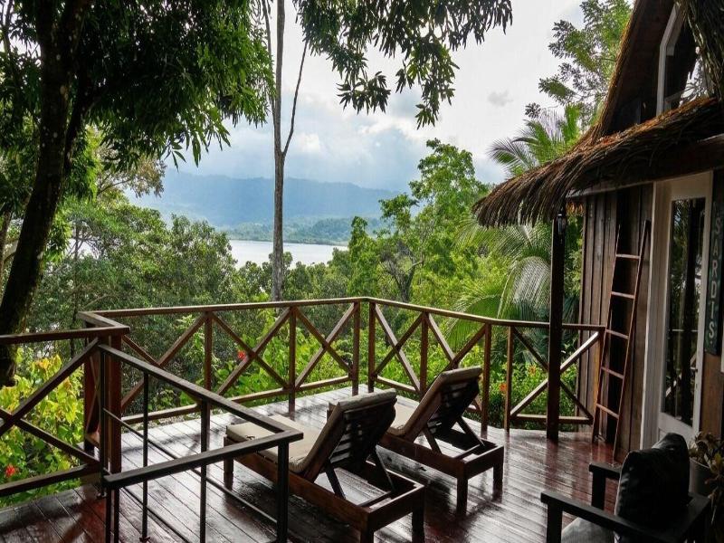 Central Hotel Bocas Del Toro image