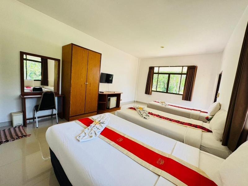 Kaengkrachan Diamond Green Resort image