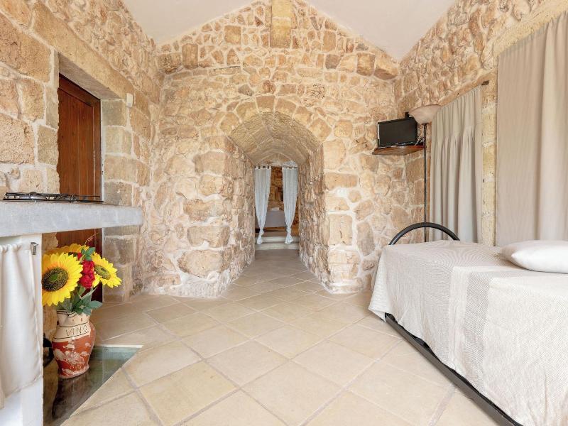 Borgo Del Sole Salento image