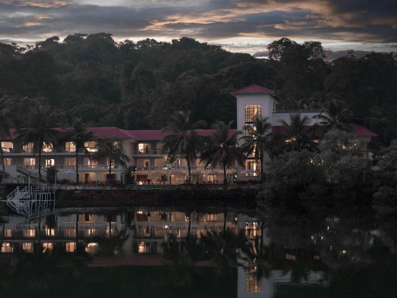 The Postcard On The Mandovi River image