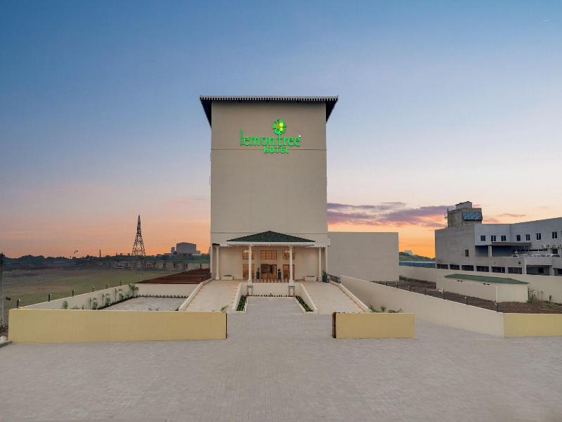 Lemon Tree Hotel Morbi