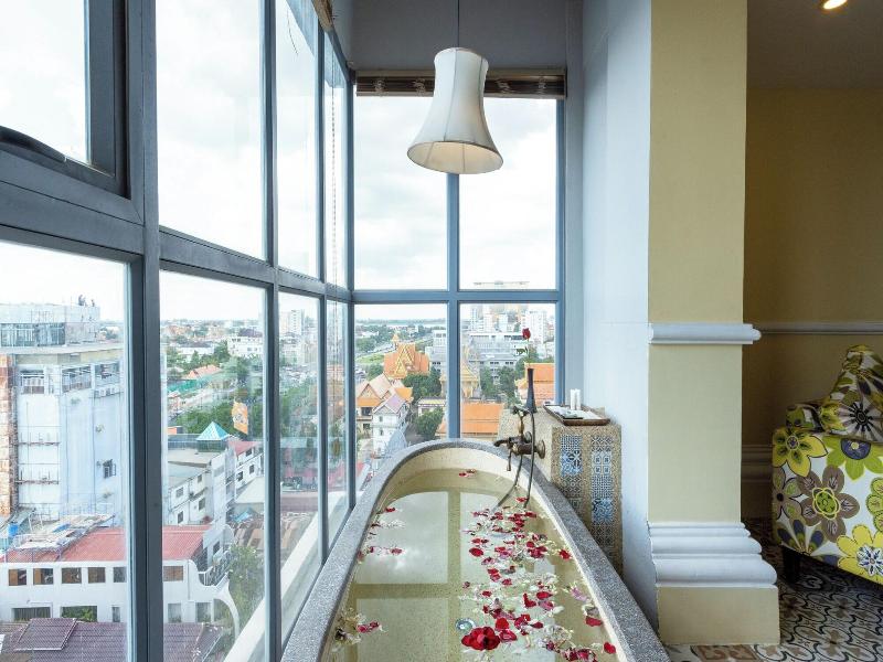 Arison Hotel image