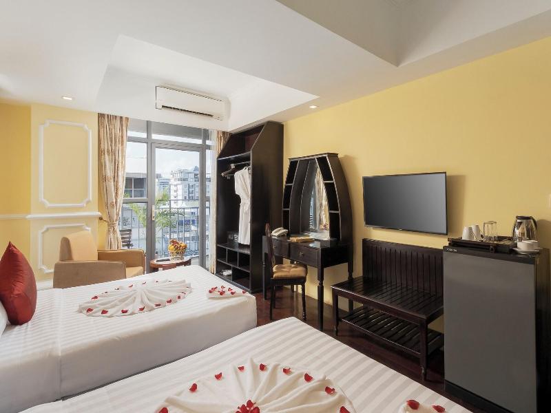 Arison Hotel image