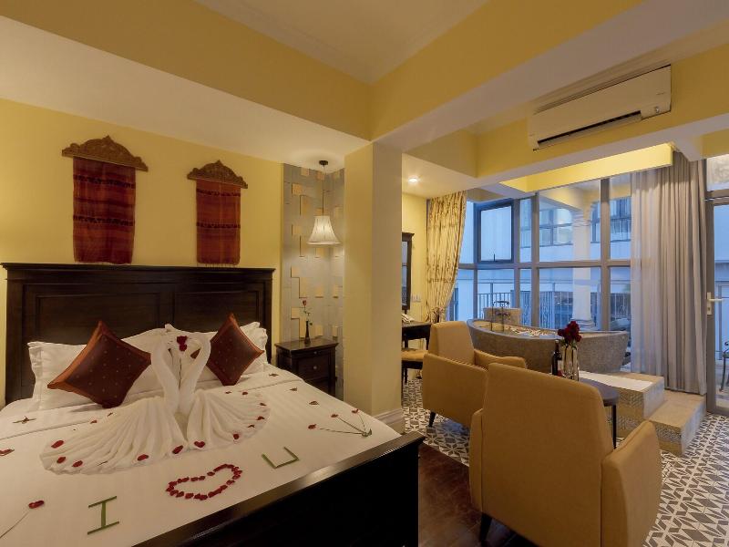 Arison Hotel image