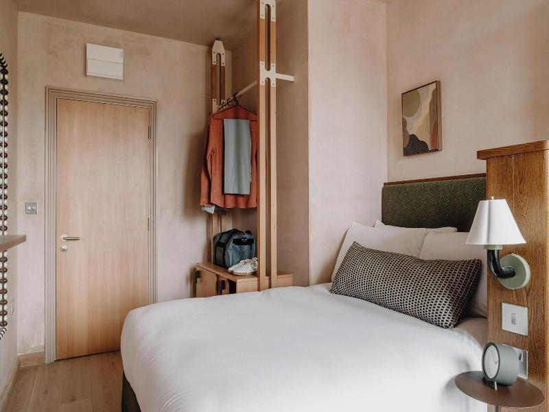 Mason And Fifth Belsize Park image