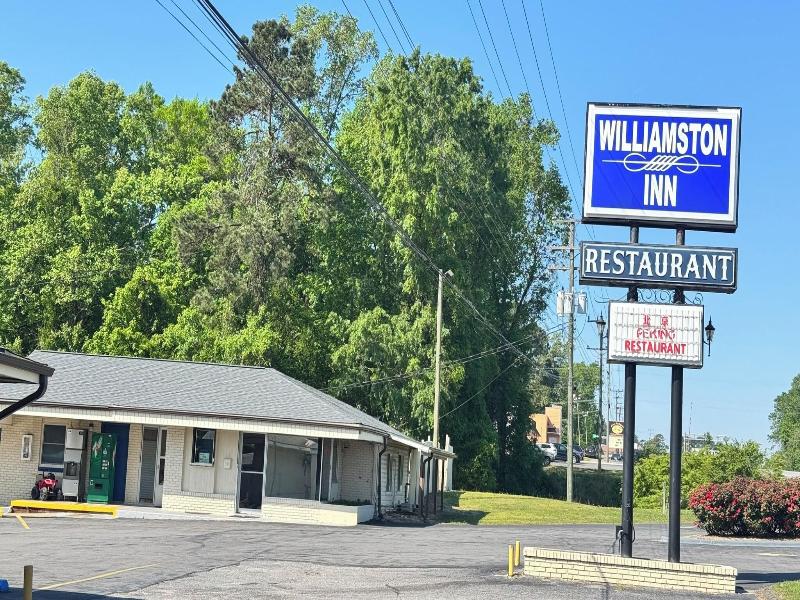 Williamston Inn