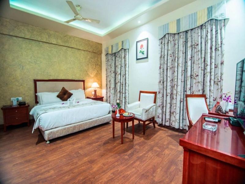 Room DELUXE
