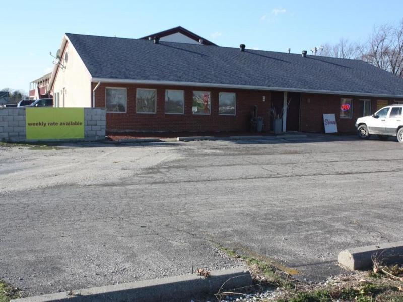 Lake Erie Lodge