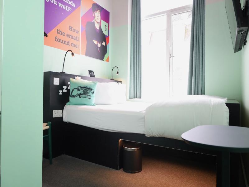 Garner Hotel Dublin Temple Bar by IHG image