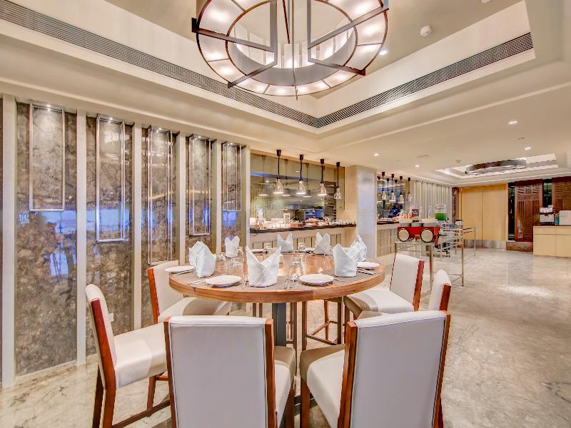 Radisson Blu Gorakhpur — restaurant
