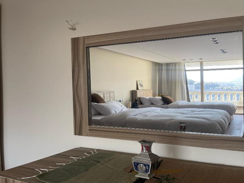 Roone Pyramids View Inn image