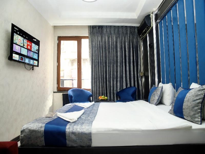Blue Plus Hotel image