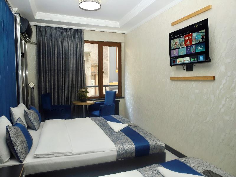 Blue Plus Hotel image