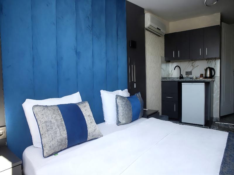 Blue Plus Hotel image
