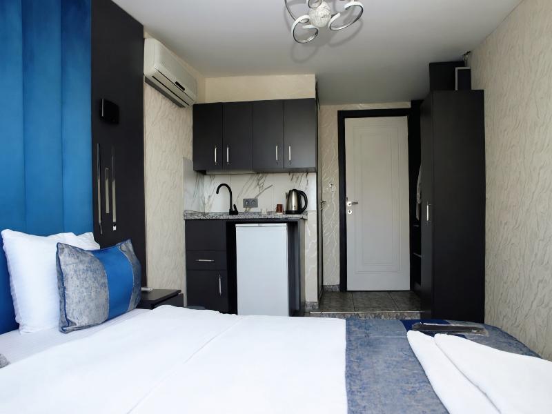 Blue Plus Hotel image