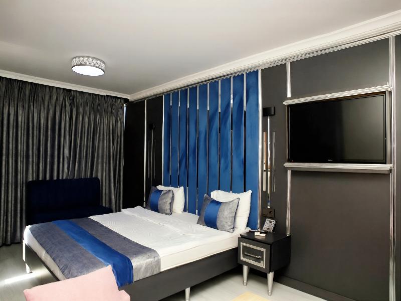 Blue Plus Hotel image
