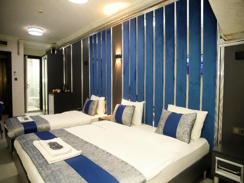 Blue Plus Hotel image