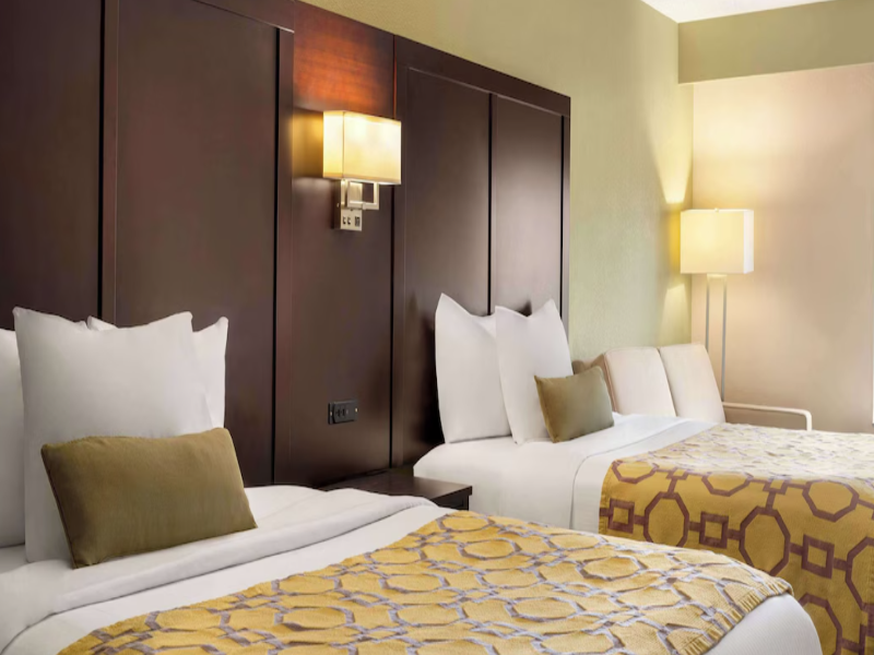 Baymont By Wyndham Lexington image