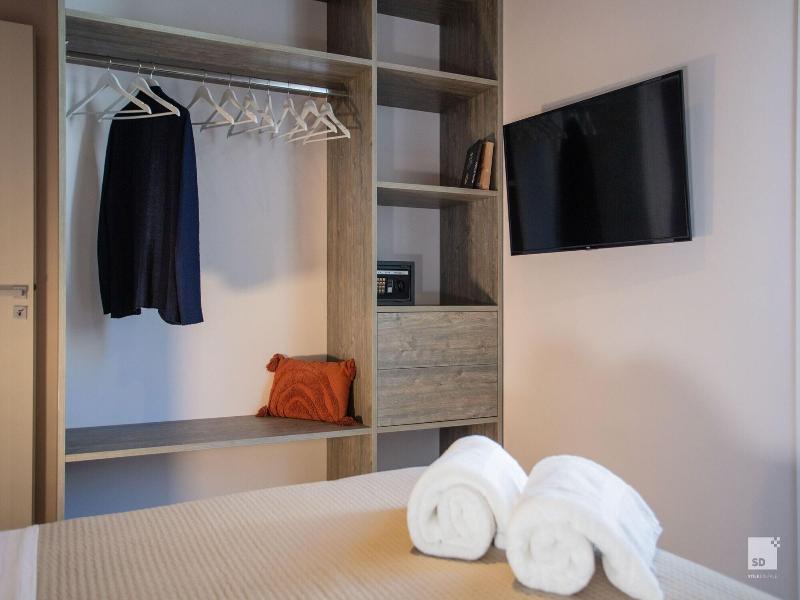 The Lady C High Apartments image
