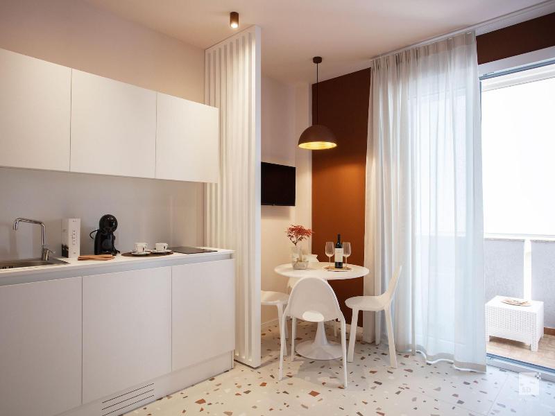 The Lady C High Apartments image