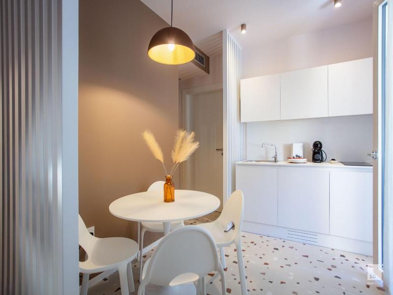 The Lady C High Apartments image