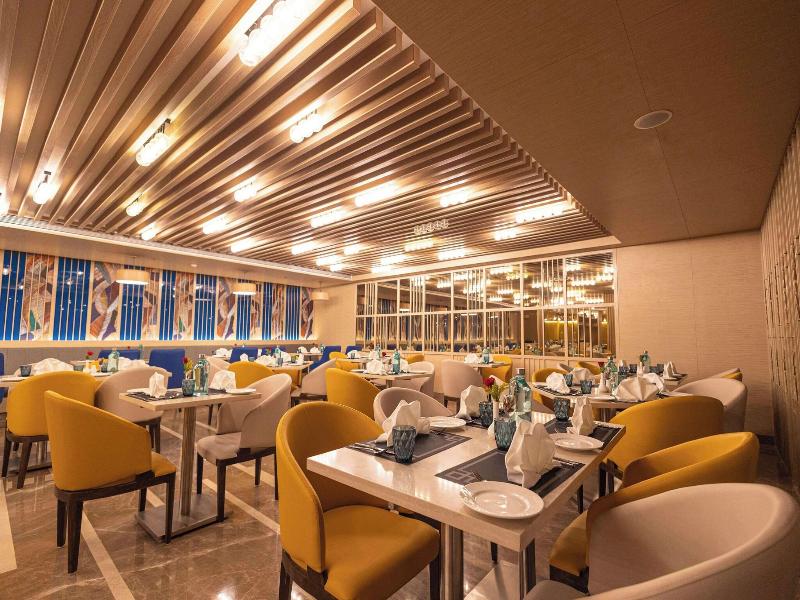Golden Tulip Bhopal