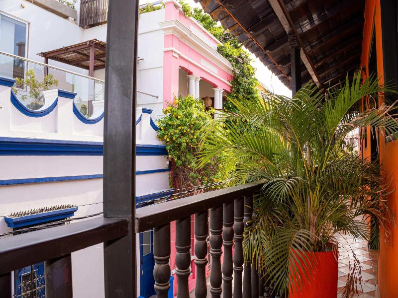 Hotel Puerto Pelicano image