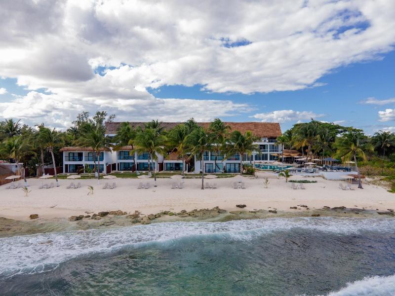 The Beachfront By The Fives