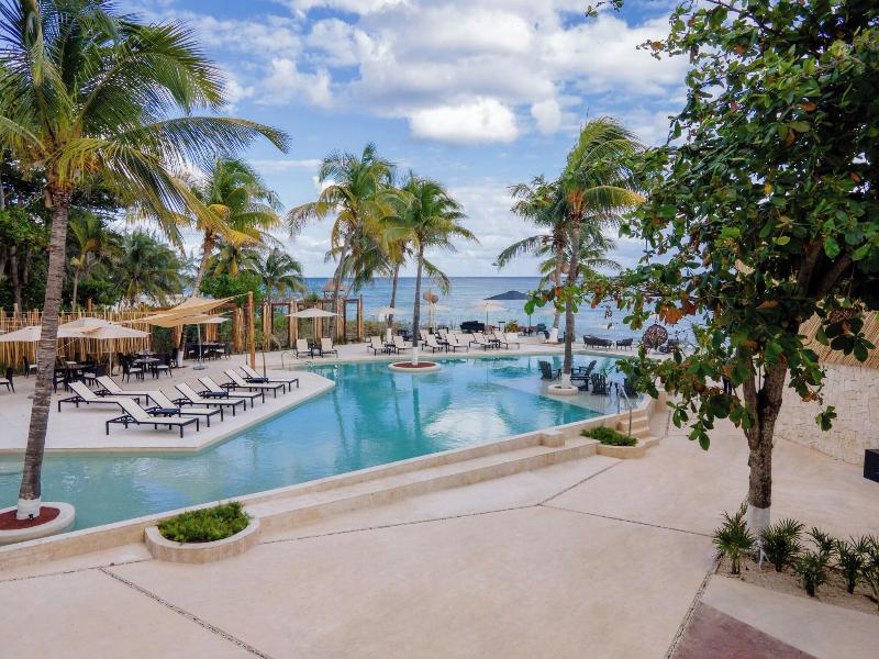 The Beachfront By The Fives 3