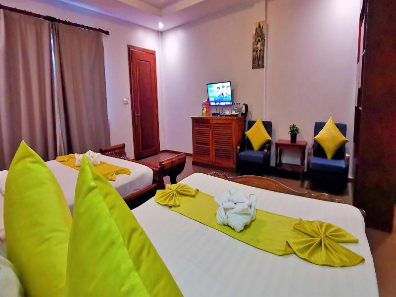 Samnak Lounge image