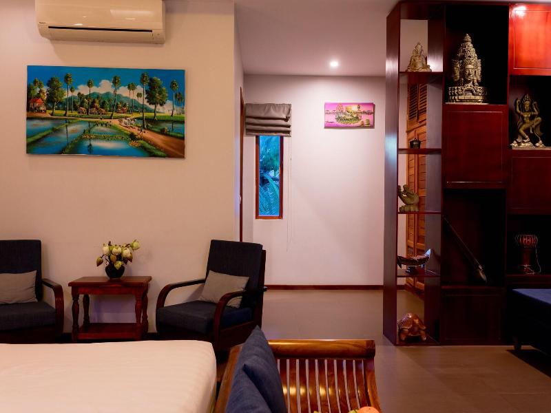 Samnak Lounge image