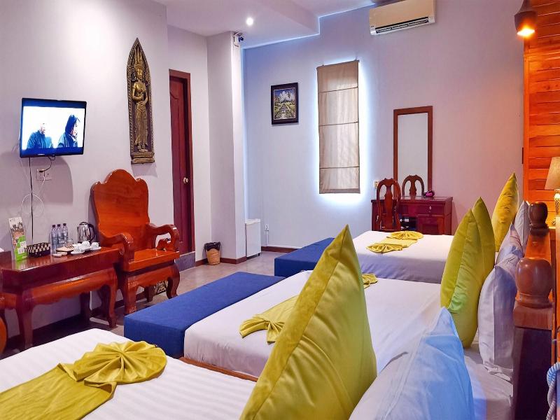 Samnak Lounge image