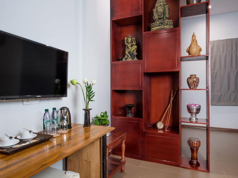 Samnak Lounge image