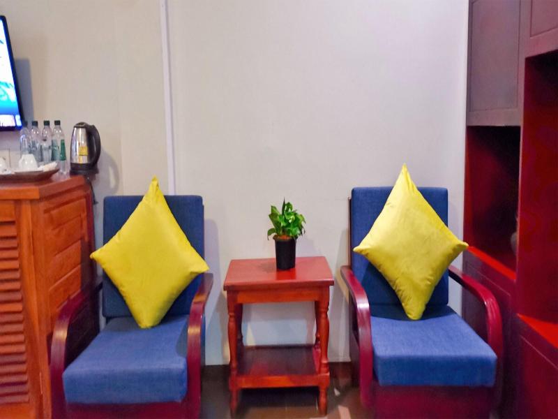 Samnak Lounge image