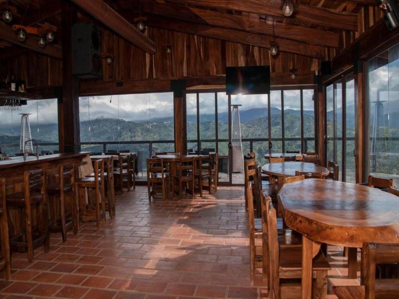 Hotel Pico Colorado image
