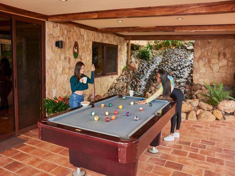 Hotel Pico Colorado image