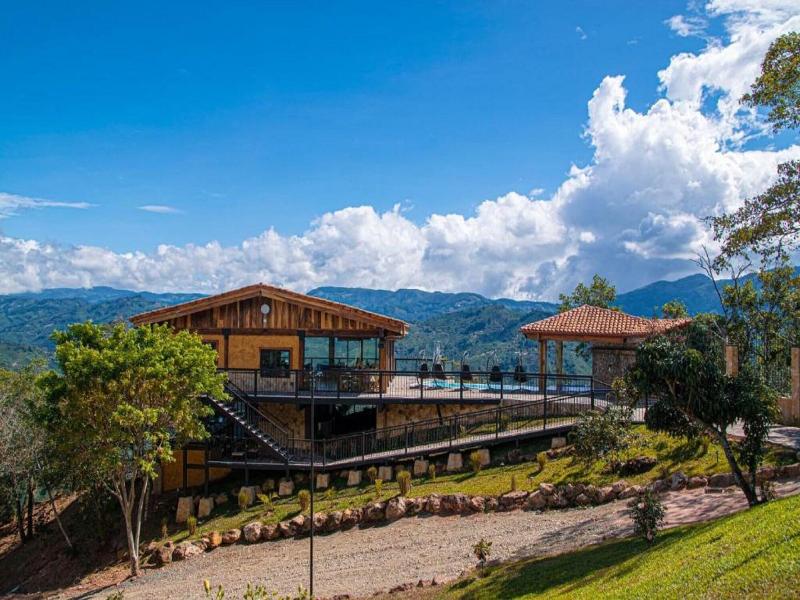 Hotel Pico Colorado image
