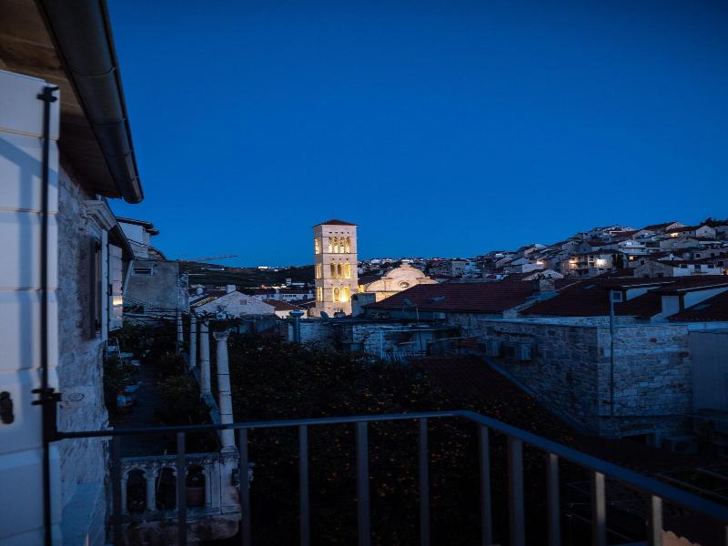 Villa Porta Maestra image