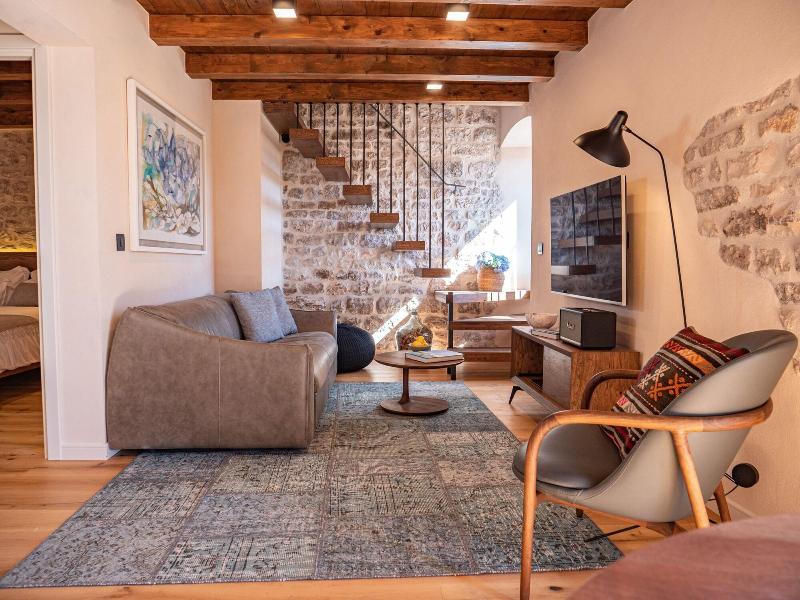Villa Porta Maestra image