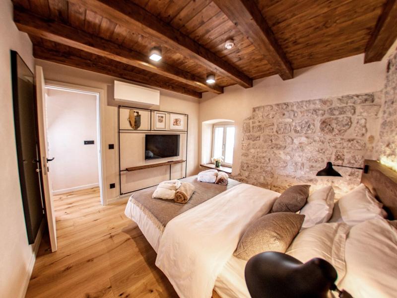 Villa Porta Maestra image