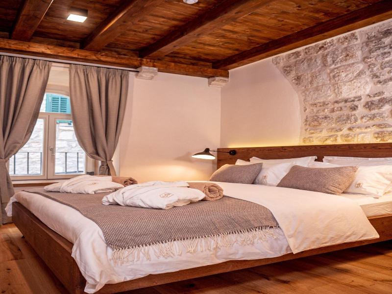 Villa Porta Maestra image