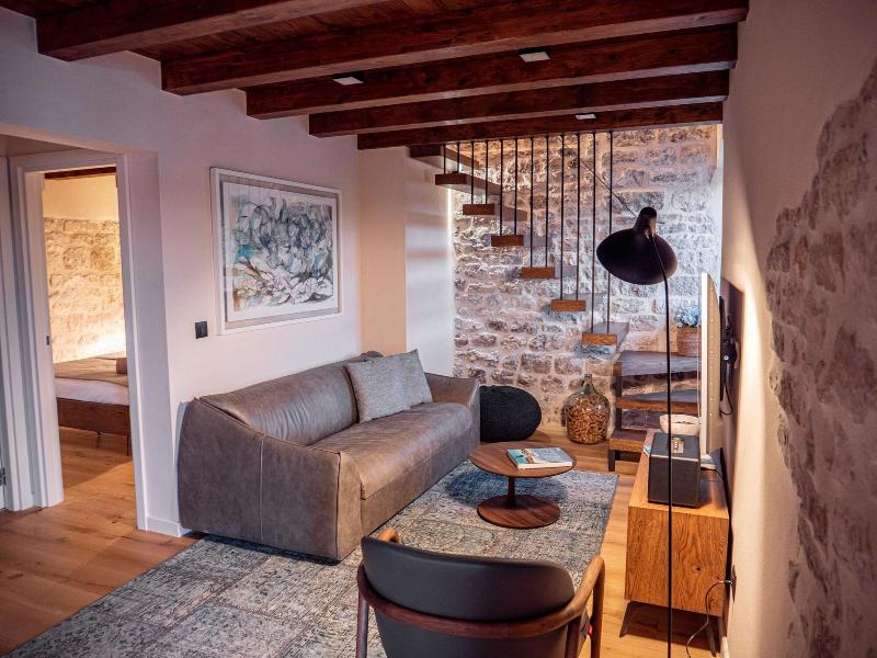 Villa Porta Maestra image
