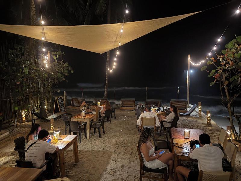 Makao Beach Hotel image